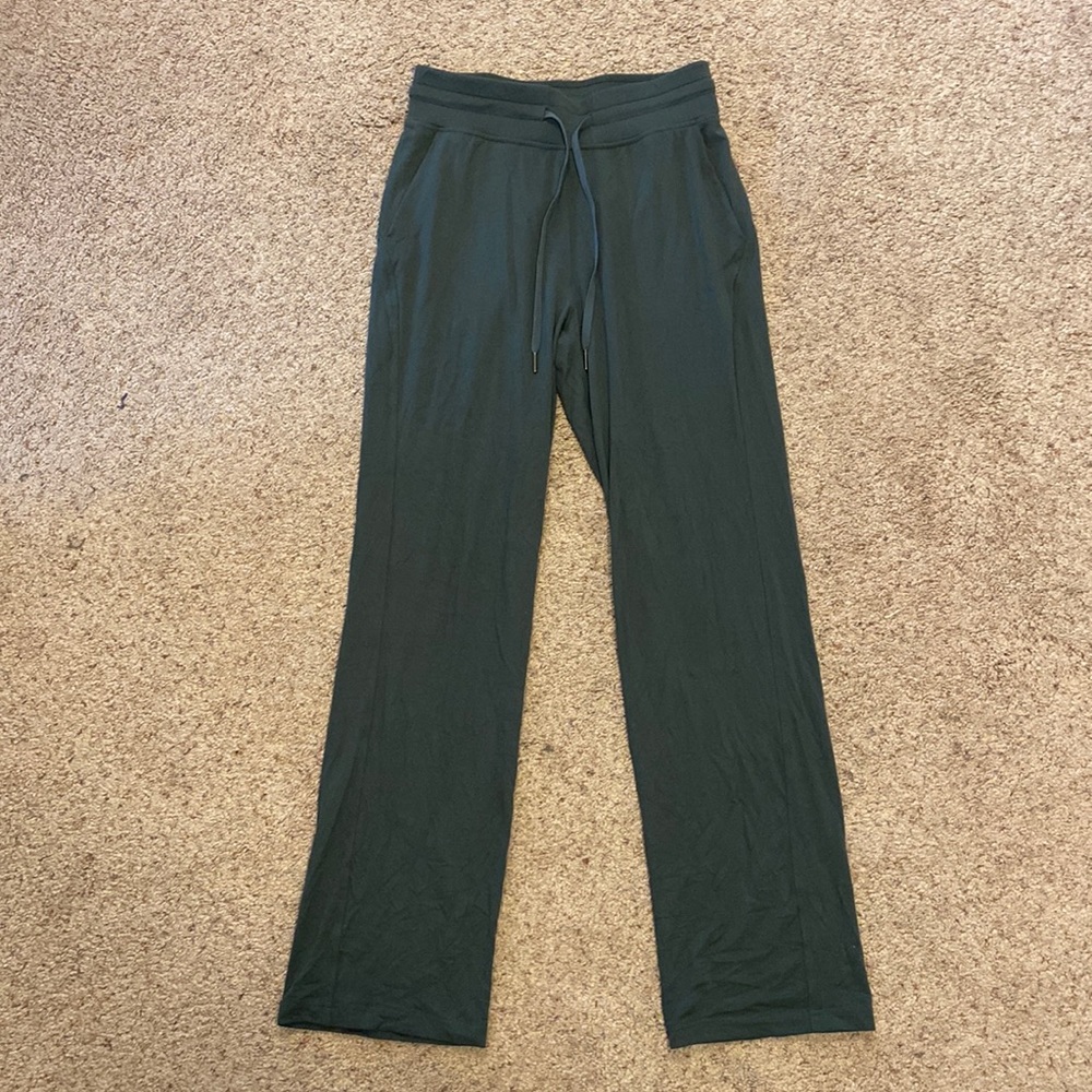 Lululemon Ready to Rulu high rise straight leg pants (smoked spruce)